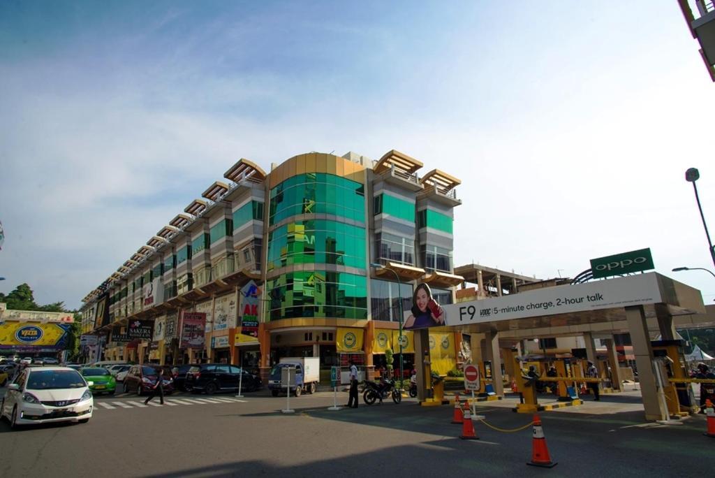 Ak Hotel Nagoya Hill Batam エクステリア 写真