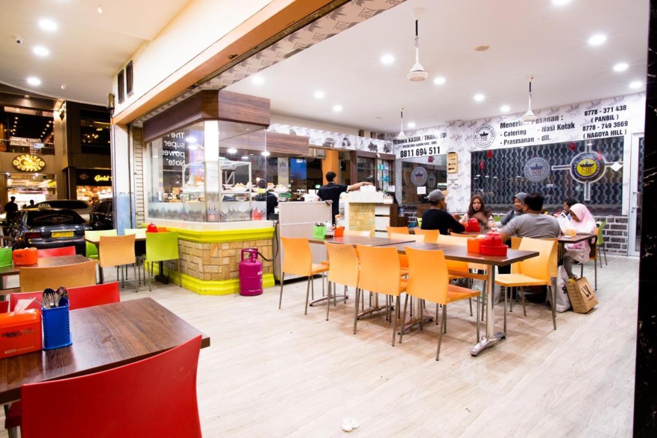 Ak Hotel Nagoya Hill Batam エクステリア 写真