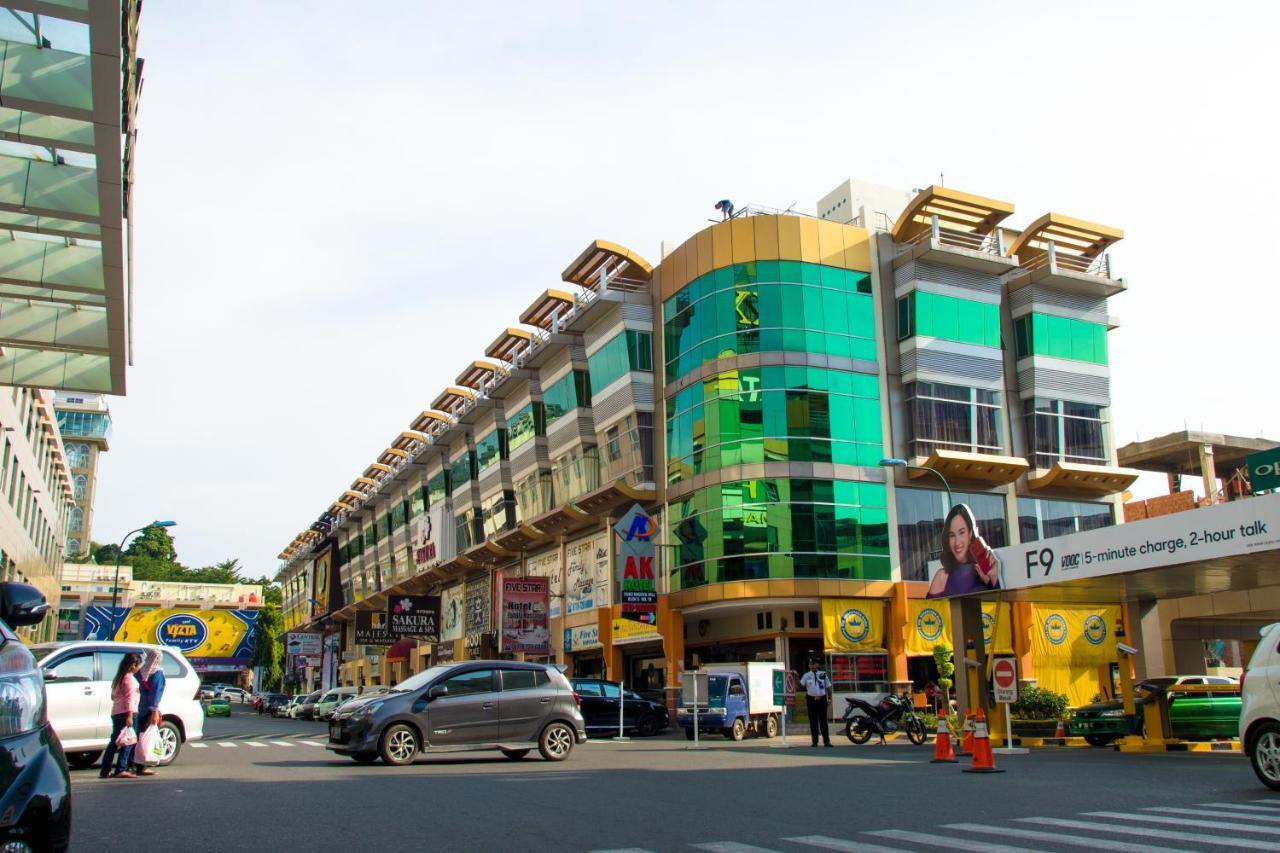 Ak Hotel Nagoya Hill Batam エクステリア 写真